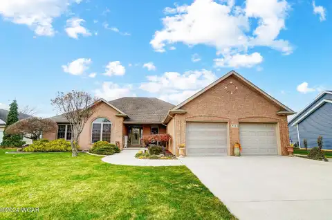 714 Sunny Day Drive, Columbus Grove, OH 45830