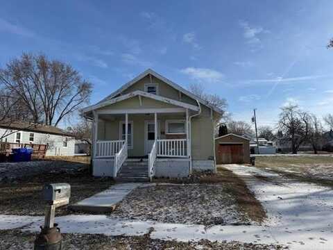 521 SE 3rd Avenue, Oelwein, IA 50662