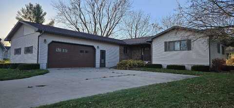 206 Sunset Circle, Nashua, IA 50658