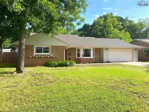 1577 SINGLETON AVENUE, Wichita Falls, TX 76302