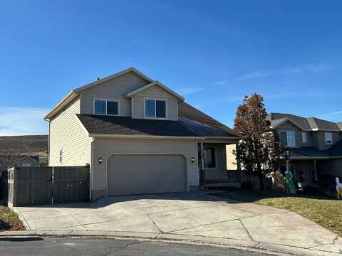 2106 E LONE TREE, Eagle Mountain, UT 84005