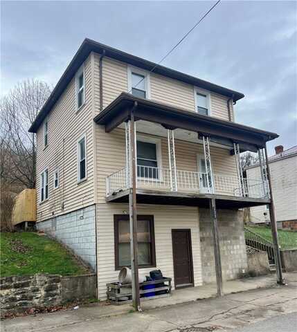 133 Madison Ave, Masontown, PA 15461