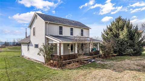 2381 State Route 208, Pulaski, PA 16142