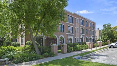 632 La Salle Place, Highland Park, IL 60035