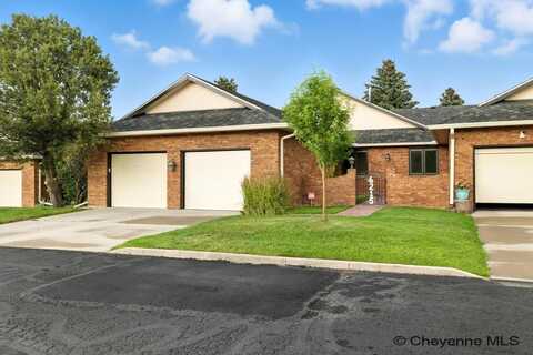 6215 DEER AVE, Cheyenne, WY 82009