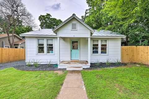 409 Milam St, Fredericksburg, TX 78624