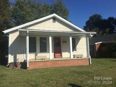 113 Jenkins Avenue, Mount Holly, NC 28120