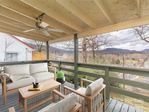 129 Nelson Park Drive, Waynesville, NC 28786