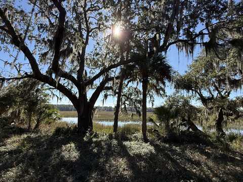 8341 Crooked Creek Lane, Edisto Island, SC 29438