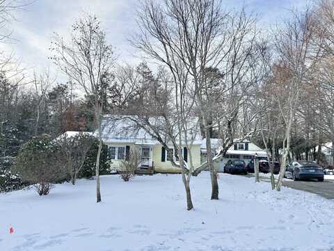 54 Center Street, Hartland, CT 06091