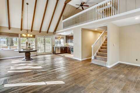 2815 Lake Silver Road, Crestview, FL 32536