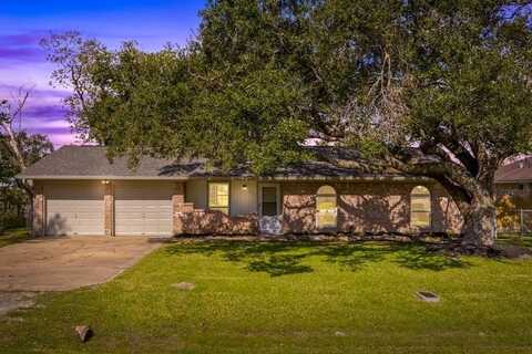 1207 FAIR DR, Angleton, TX 77515