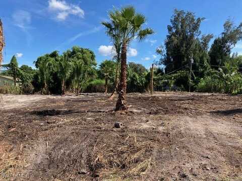 10510 Canal Street, Fort Myers, FL 33908