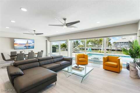 18548 Cutlass Drive, Fort Myers Beach, FL 33931