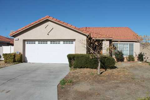 4039 E Avenue R6, Palmdale, CA 93552