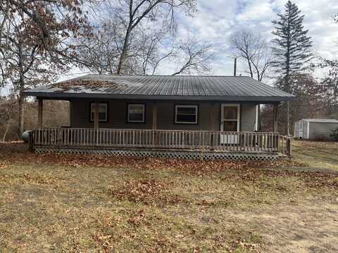 1360 E Hastings Lake Road, Jonesville, MI 49250