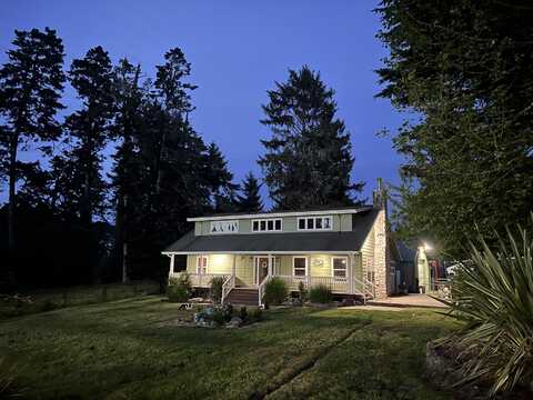 1805 Sunset Drive, Eureka, CA 95503