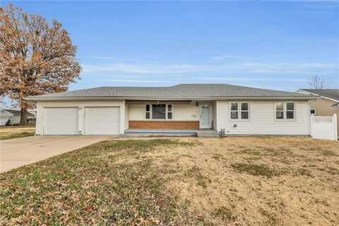 925 N Cherry Street, Ottawa, KS 66067