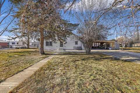 120 N Shoshone Street, Wendell, ID 83355