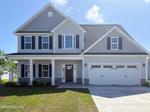 707 Ellabond Street, Sneads Ferry, NC 28460