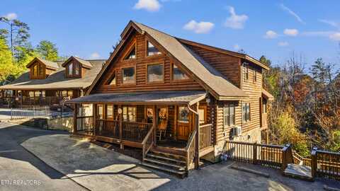 326 Big Bear Way, Pigeon Forge, TN 37863