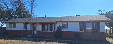 790 US Highway 84, Farwell, TX 79325