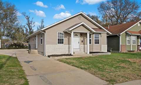 1475 Henrietta Avenue, East Saint Louis, IL 62205