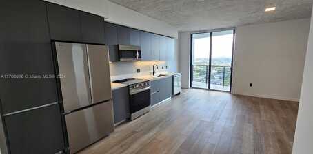 307 SW 5th St, Fort Lauderdale, FL 33315