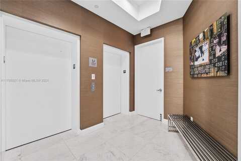 15901 Collins Ave, Sunny Isles Beach, FL 33160