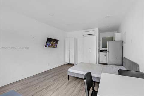 110 NW 9th Ave, Miami, FL 33128