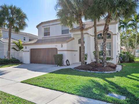 15608 NW 5th St, Pembroke Pines, FL 33028