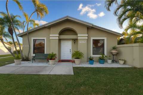 15235 SW 64th Ter, Miami, FL 33193