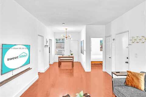 3920 Garden Ave, Miami Beach, FL 33140