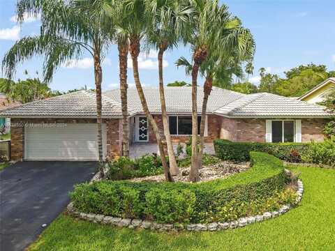 10925 NW 4th St, Coral Springs, FL 33071