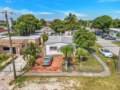 4296 E 9th Ln, Hialeah, FL 33013