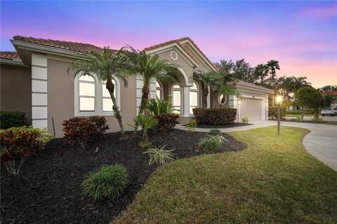 7042 TWIN HILLS TERRACE, LAKEWOOD RANCH, FL 34202