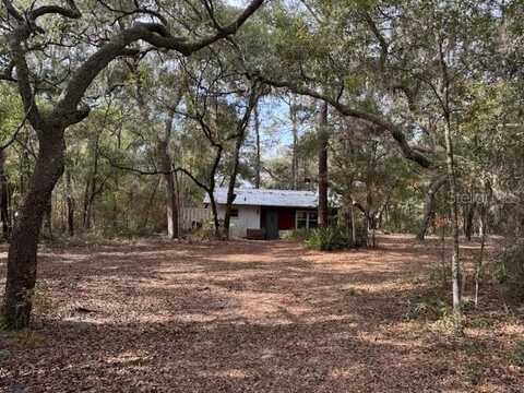 201 SWAN LAKE DRIVE, MELROSE, FL 32666