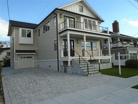 80 Albany Boulevard, Atlantic Beach, NY 11509