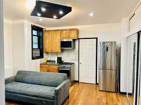 21-38 35 st, Street, Astoria, NY 11105