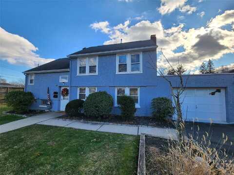 76 Brook Street, Pearl River, NY 10965