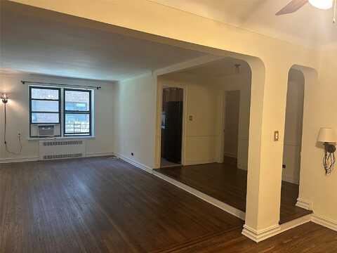 35-36 76, Jackson Heights, NY 11372