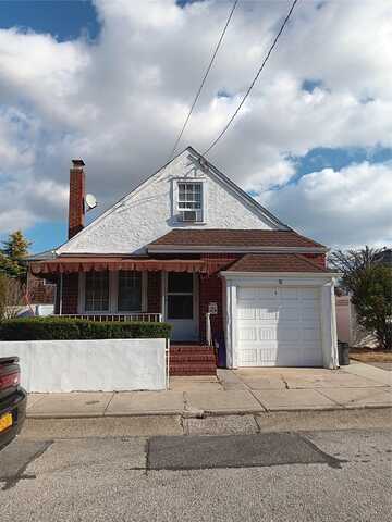 76 Clayton Avenue, East Atlantic Beach, NY 11561