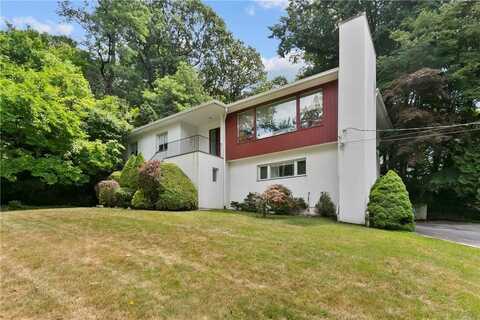 44 Briary Road, Dobbs Ferry, NY 10522