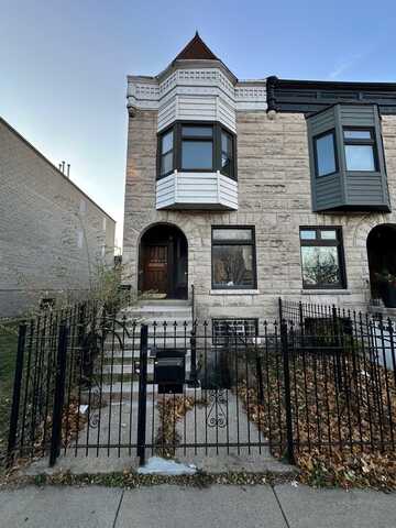 4718 S Langley Avenue, Chicago, IL 60615