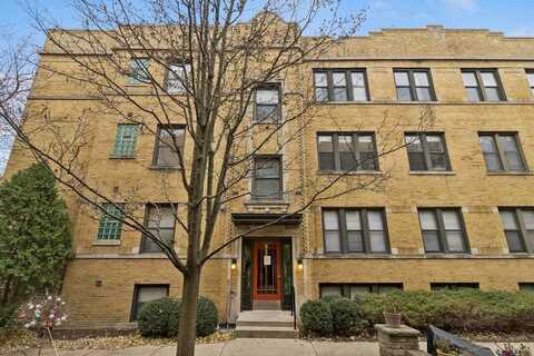 1362 W Estes Avenue, Chicago, IL 60626