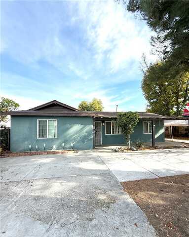 5216 N Roxburgh Avenue, Azusa, CA 91702