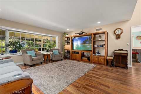 1874 Parkcrest Drive, Costa Mesa, CA 92627