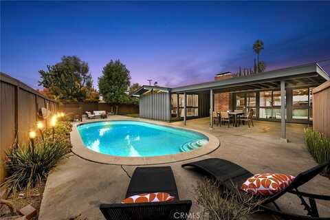 13082 Wreath Place, Tustin, CA 92780