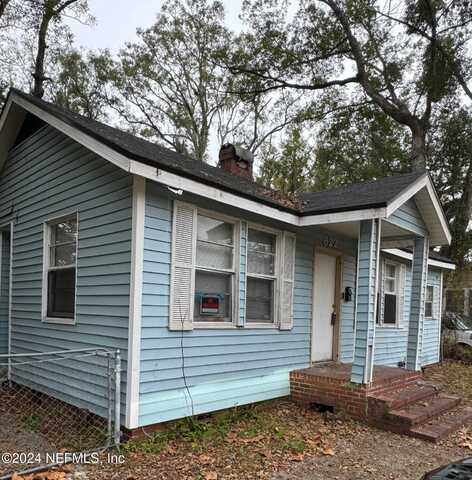 822 SARANAC Street, Jacksonville, FL 32254