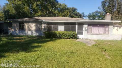 5835 WINDERMERE Drive, Jacksonville, FL 32211